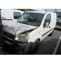 Bouton de warning FIAT DOBLO 1 Photo n°6