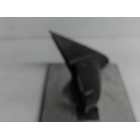 Retroviseur droit FORD MONDEO 1