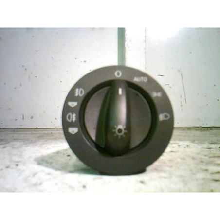 Commande de phare AUDI A6 3 Photo n°1