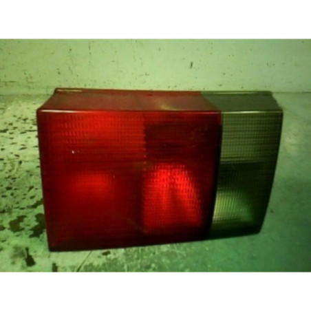 Feu arriere secondaire gauche (feux) AUDI 100 3 Photo n°1