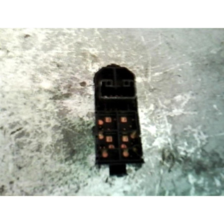 Interrupteur de leve vitre avant droit SUBARU JUSTY 3