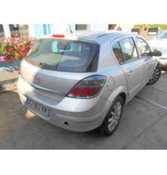 Aile avant droit OPEL ASTRA H Photo n°5