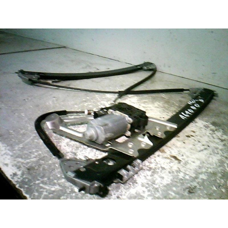 Moteur leve vitre avant droit MERCEDES CLASSE S 220