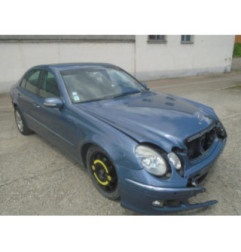 Verin de capot MERCEDES CLASSE E 211 Photo n°3