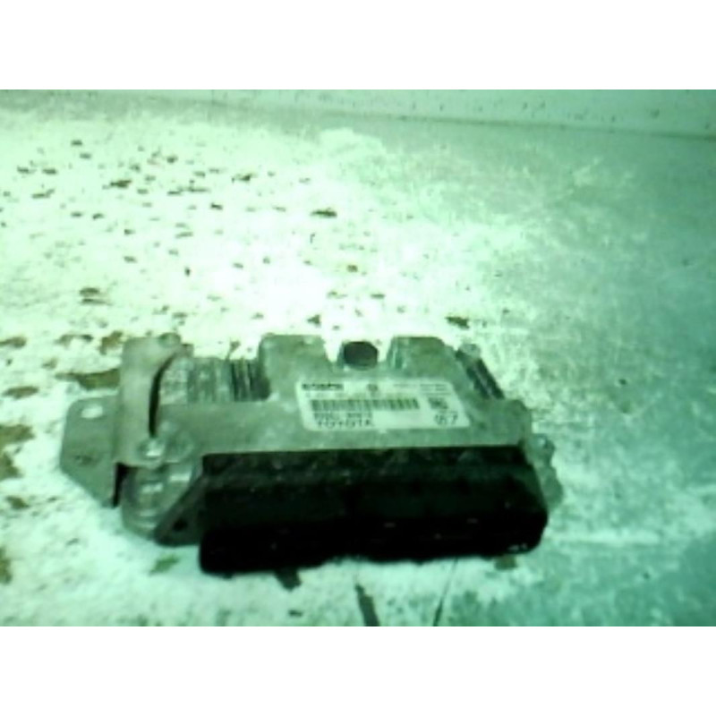 Calculateur TOYOTA AYGO 1