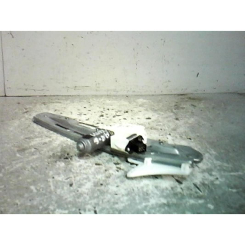 Moteur leve vitre arriere gauche OPEL SIGNUM