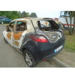 Anti brouillard arriere gauche MAZDA 2 2 Photo n°6