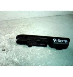 Interrupteur de leve vitre avant droit PEUGEOT 307