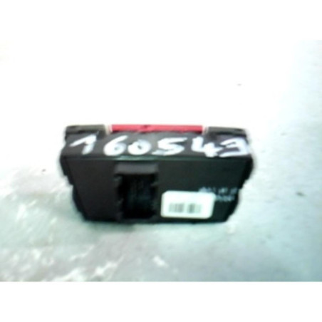 Bouton de warning FIAT PANDA 2