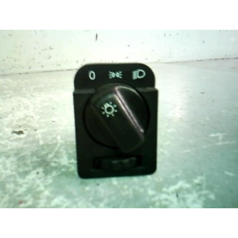 Commande de phare OPEL TIGRA 1