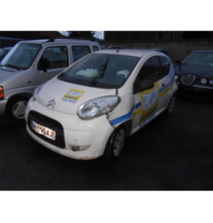 Feu arriere stop central CITROEN C1 1 Photo n°7