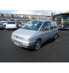 Feu arriere secondaire droit (feux) PEUGEOT 806 Photo n°3