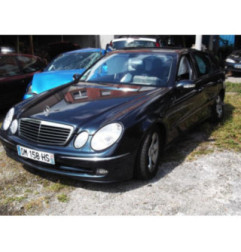 Trappe d'essence MERCEDES CLASSE E 211 Photo n°3