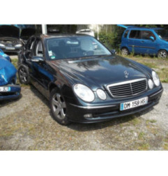 Trappe d'essence MERCEDES CLASSE E 211 Photo n°4