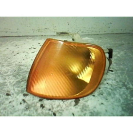 Optique avant secondaire gauche (feux)(clignotant) VOLKSWAGEN POLO 3 Photo n°1