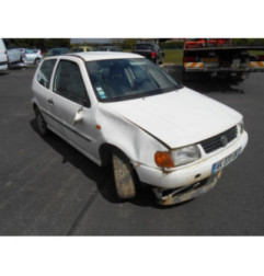 Optique avant secondaire gauche (feux)(clignotant) VOLKSWAGEN POLO 3