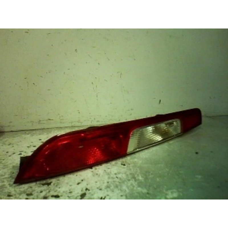 Feu arriere principal gauche (feux) FORD FOCUS 2