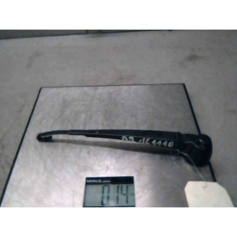 Bras essuie glace arriere VOLKSWAGEN GOLF 4