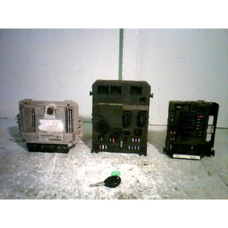 Boitier BSI PEUGEOT 206+ Photo n°1