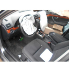 Verin de coffre AUDI A4 2 Photo n°7