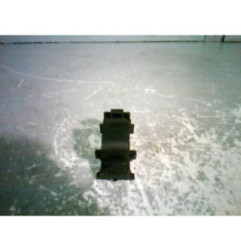 Interrupteur de leve vitre avant droit TOYOTA YARIS 2 Photo n°1