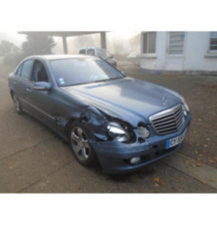 Trappe d'essence MERCEDES CLASSE E 211 Photo n°4