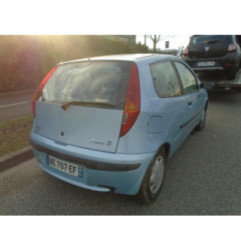 Verin de coffre FIAT PUNTO 2 Photo n°9