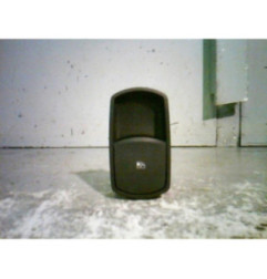 Interrupteur de leve vitre avant droit OPEL CORSA D Photo n°1