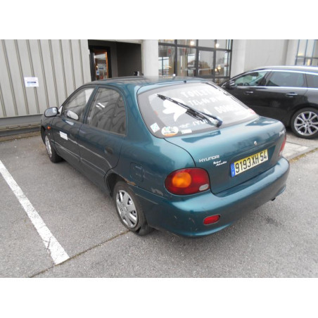 Optique avant secondaire gauche (feux)(clignotant) HYUNDAI PONY 2