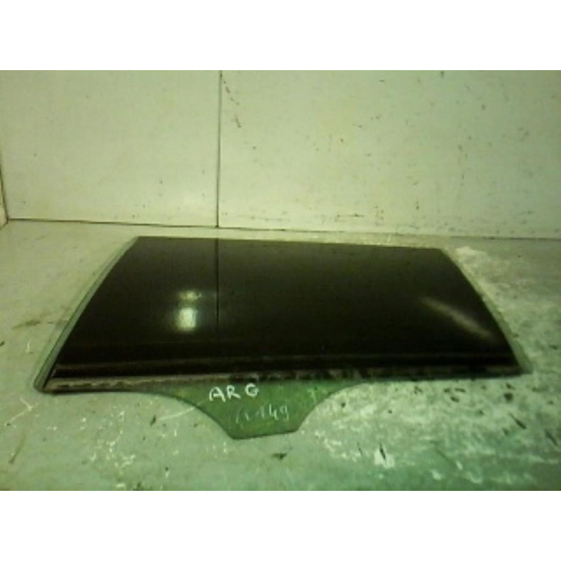 Vitre arriere gauche MERCEDES CLASSE R 251