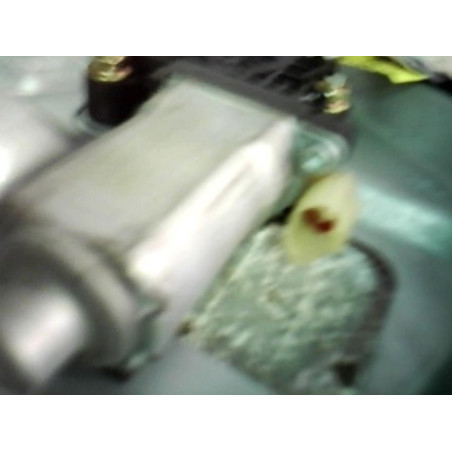 Moteur leve vitre avant droit KIA SPORTAGE 2