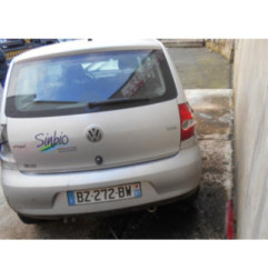 Verin de coffre VOLKSWAGEN FOX Photo n°8