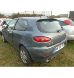Feu arriere principal gauche (feux) ALFA ROMEO 147 Photo n°7
