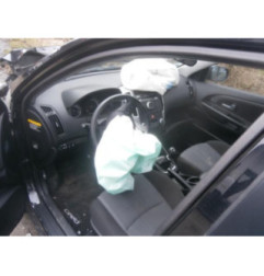 Verin de coffre KIA CEE-D 1 SPORT WAGON Photo n°8