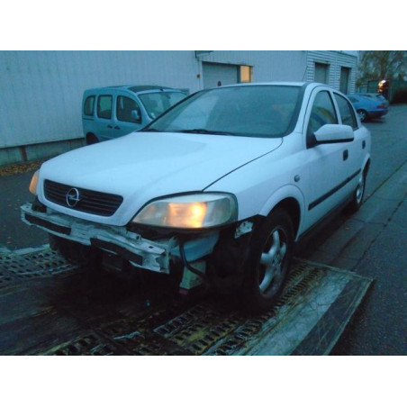Aile avant gauche OPEL ASTRA G
