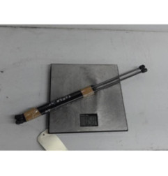 Verin de coffre OPEL CORSA D Photo n°1