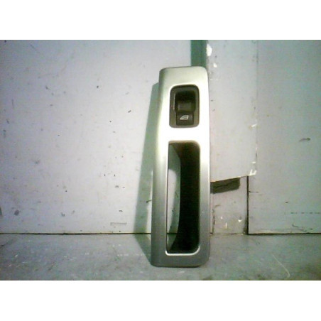 Interrupteur de leve vitre arriere droit VOLVO S 40 2 Photo n°1