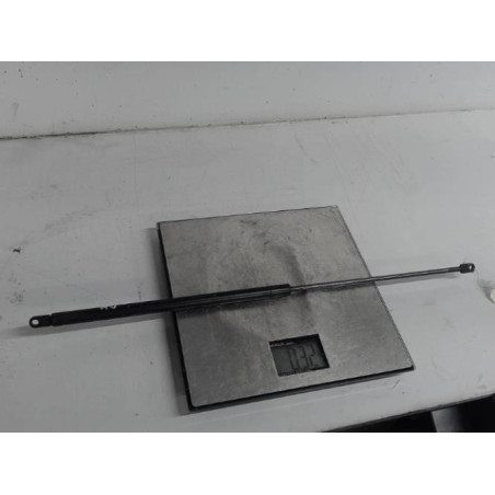 Verin de capot AUDI 80 3 Photo n°1