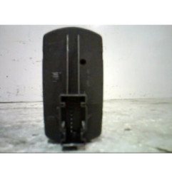 Interrupteur de leve vitre avant gauche OPEL CORSA D