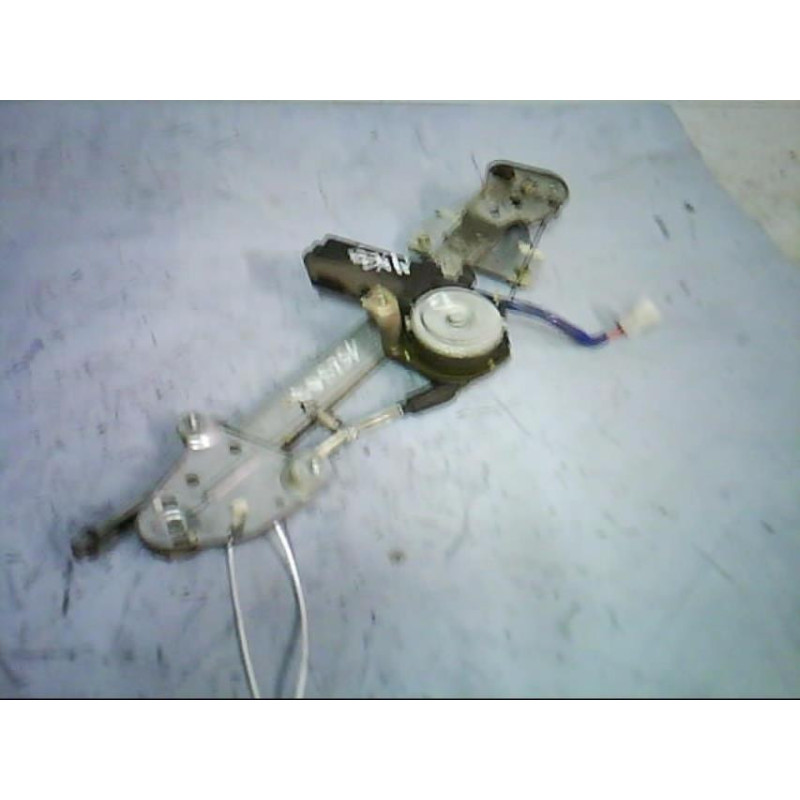 Moteur leve vitre avant droit MAZDA MX3