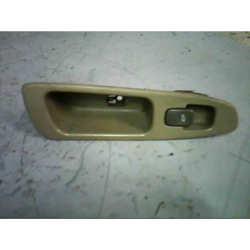 Interrupteur de leve vitre arriere gauche VOLVO V 40 1