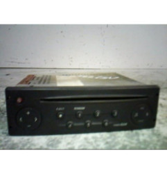 Autoradio d'origine RENAULT LAGUNA 2 Photo n°1