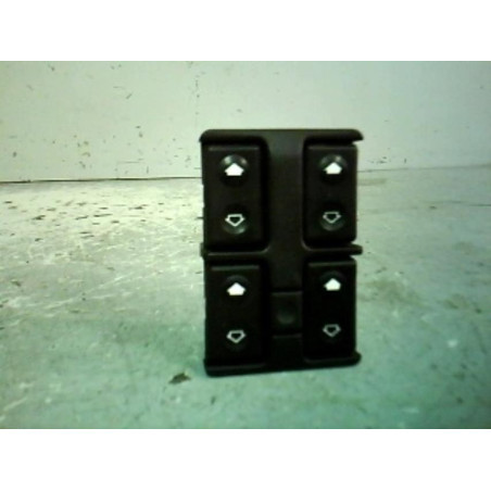 Interrupteur de leve vitre avant gauche BMW SERIE 7 E32 Photo n°1