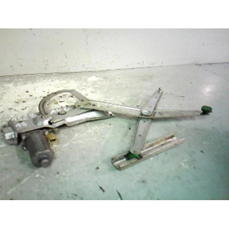 Moteur leve vitre avant droit SAAB 900 2 Photo n°1