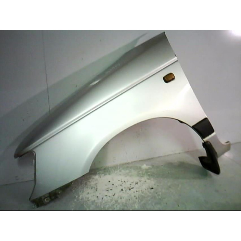 Aile avant gauche DAIHATSU GRAN MOVE