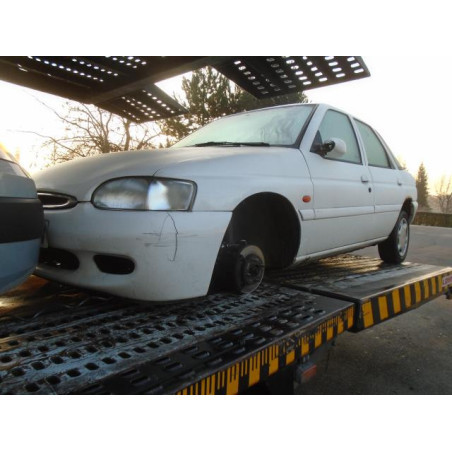 Feu arriere principal droit (feux) FORD ESCORT 5