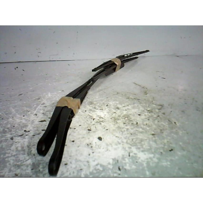 Bras essuie glace avant FIAT STILO