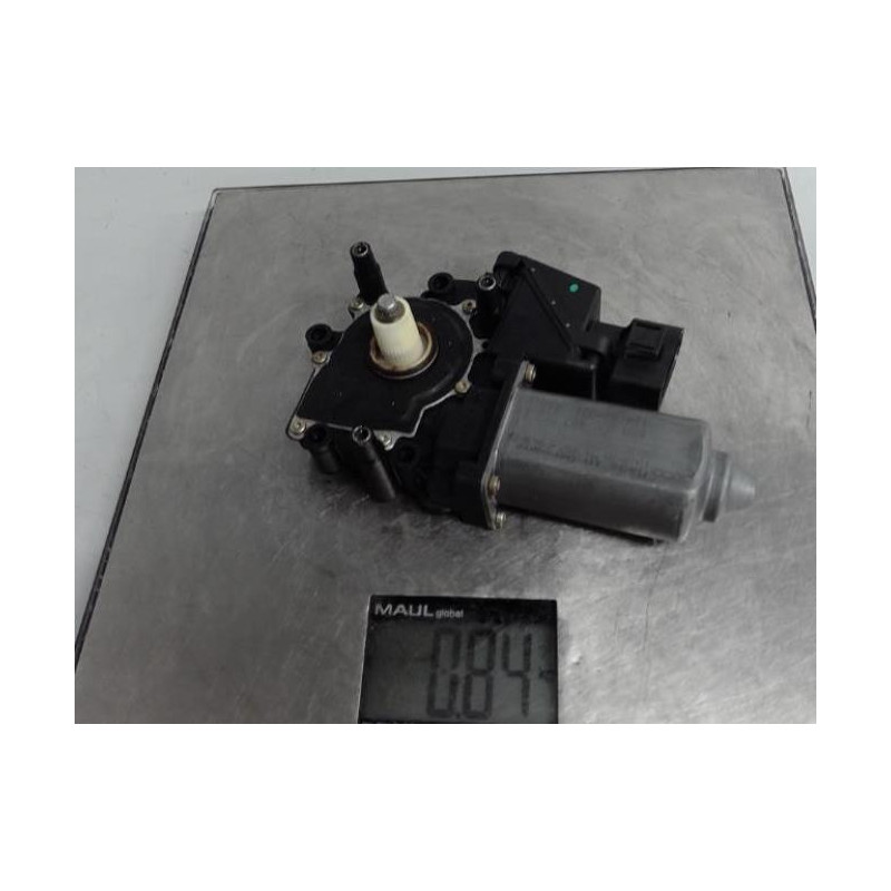 Moteur leve vitre avant droit AUDI A4 1