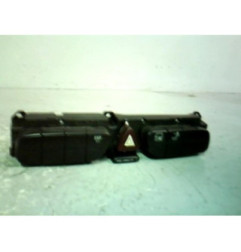 Bouton de warning MERCEDES CLASSE C 203 Photo n°1