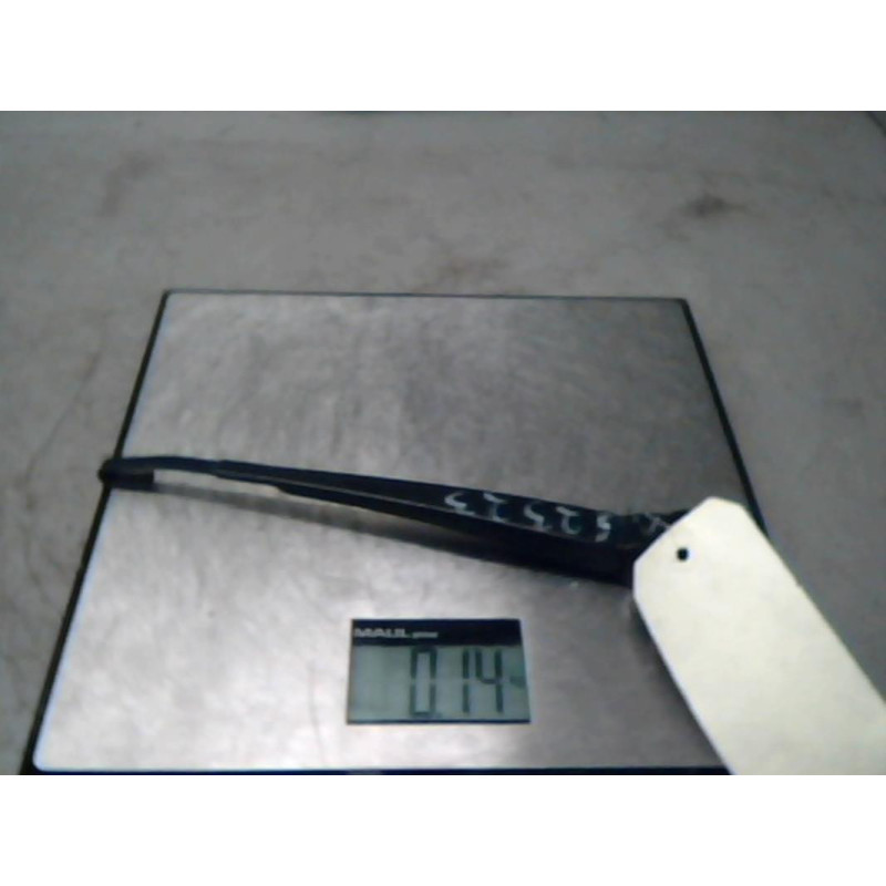 Bras essuie glace arriere VOLKSWAGEN GOLF 4